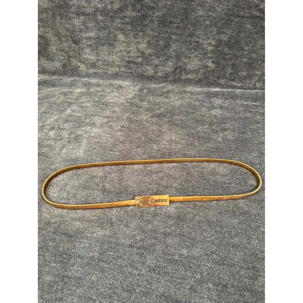 Juicy Couture Gold Skinny Stretch Belt Y2K Logo Plaque Metallic Cinch Accessory